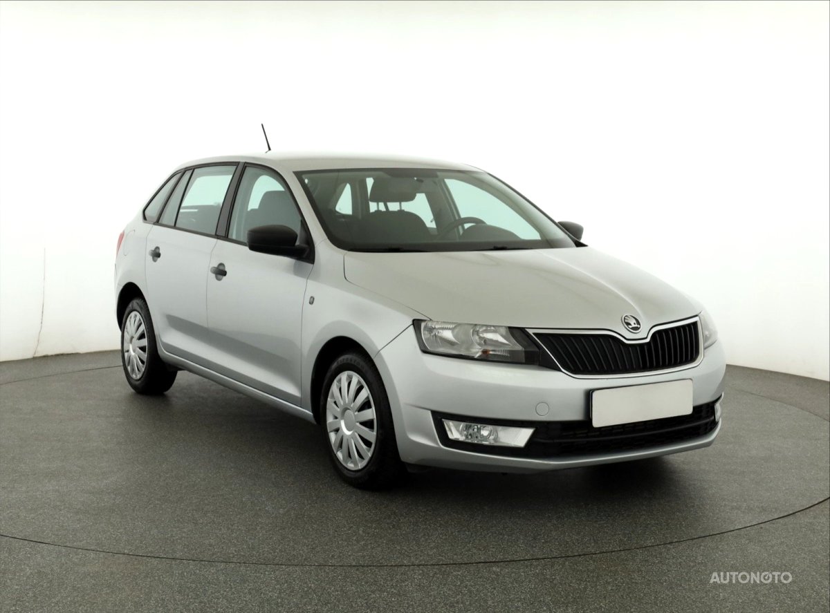 Škoda Rapid Spaceback, 2014 - celkový pohled