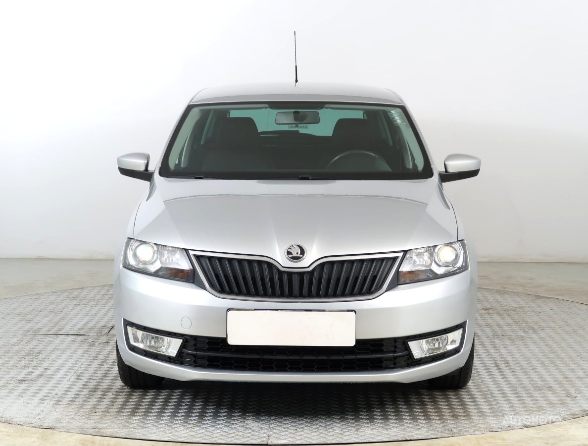 Škoda Rapid Spaceback, 2015 - pohled č. 2