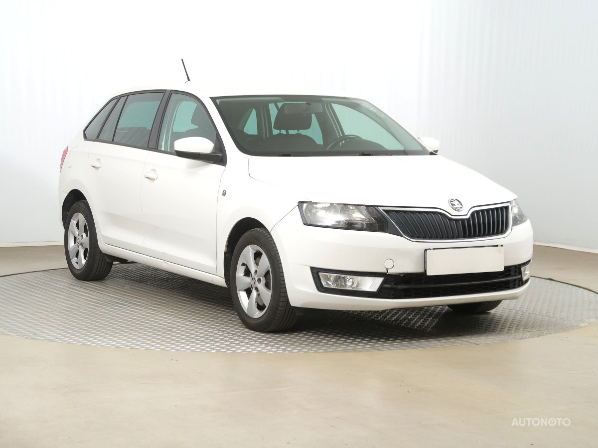 Škoda Rapid Spaceback, 2015 - celkový pohled
