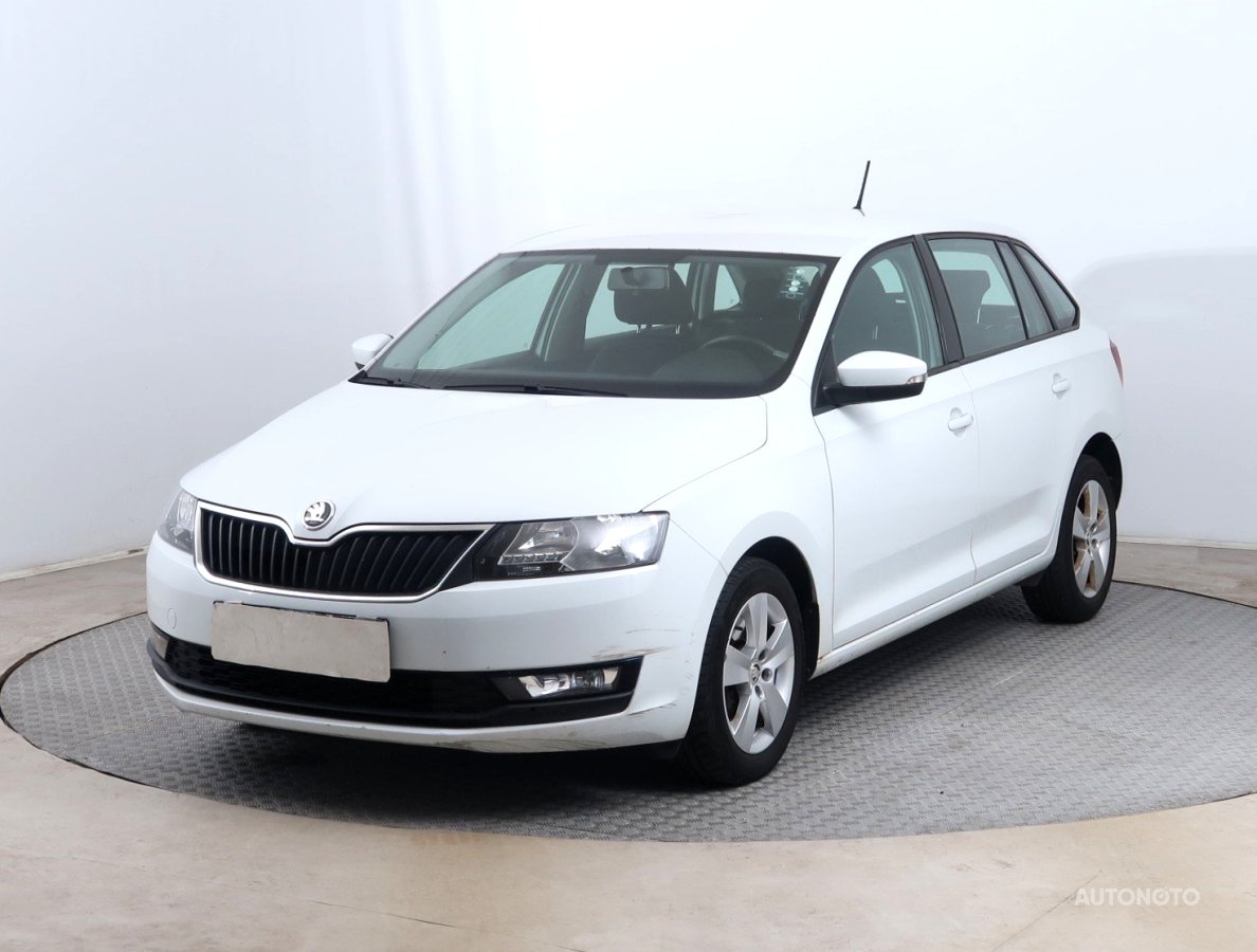Škoda Rapid Spaceback, 2017 - pohled č. 3