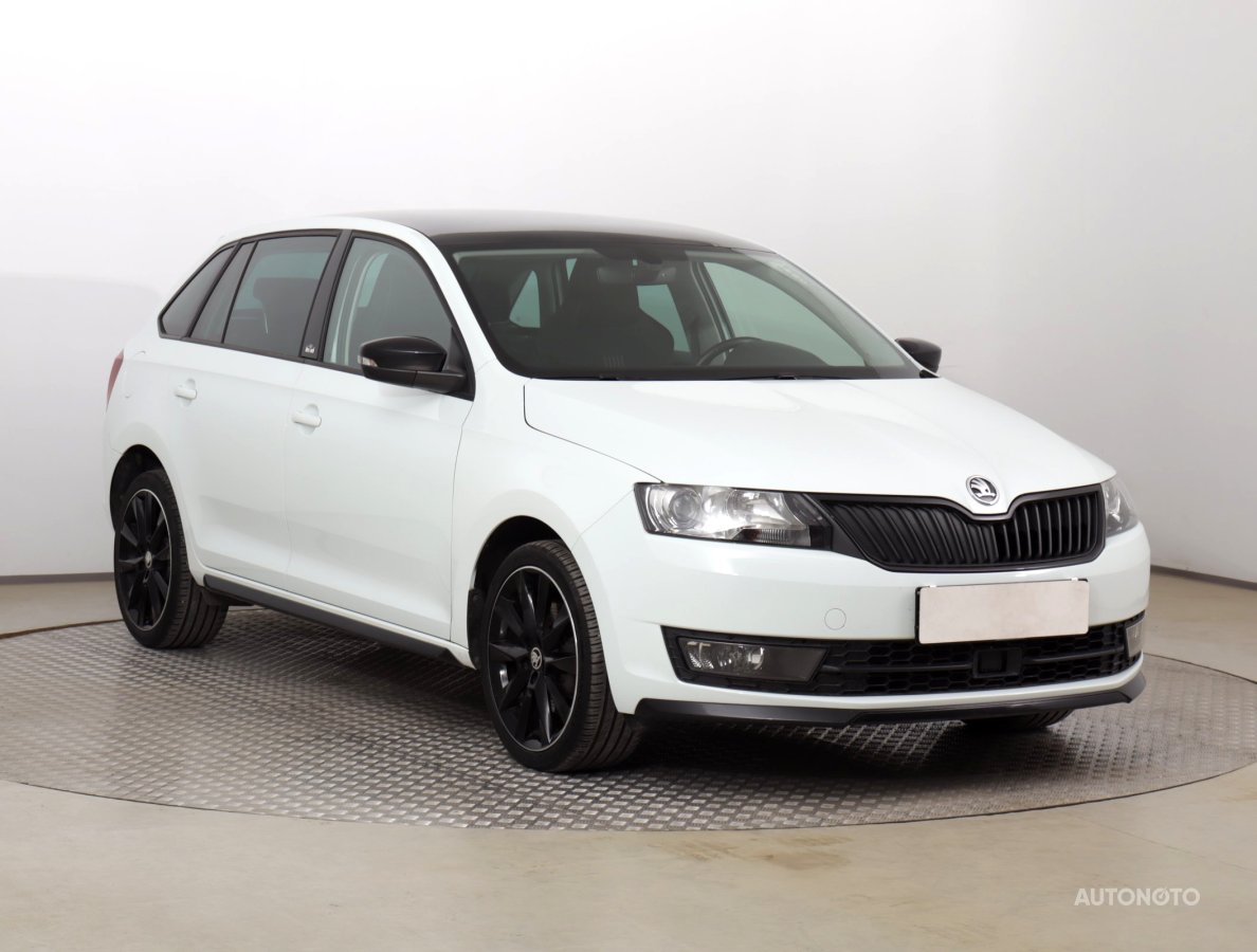 Škoda Rapid Spaceback, 2015 - celkový pohled
