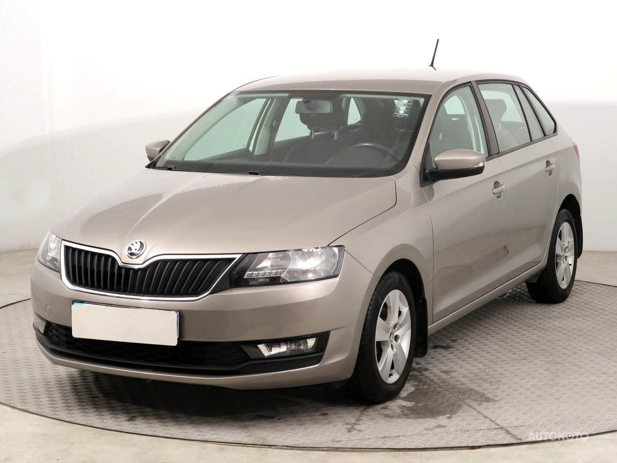 Škoda Rapid Spaceback, 2017 - pohled č. 3