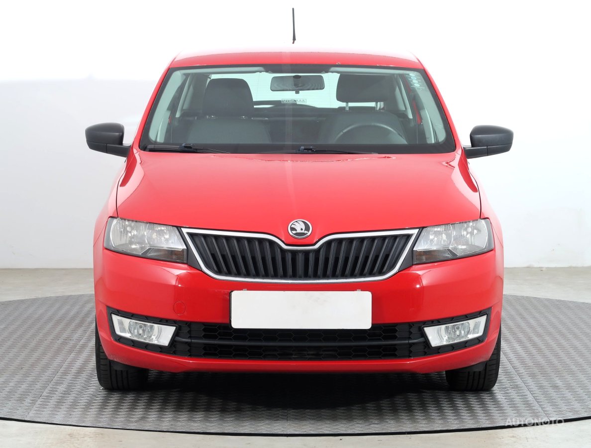 Škoda Rapid Spaceback, 2014 - pohled č. 2