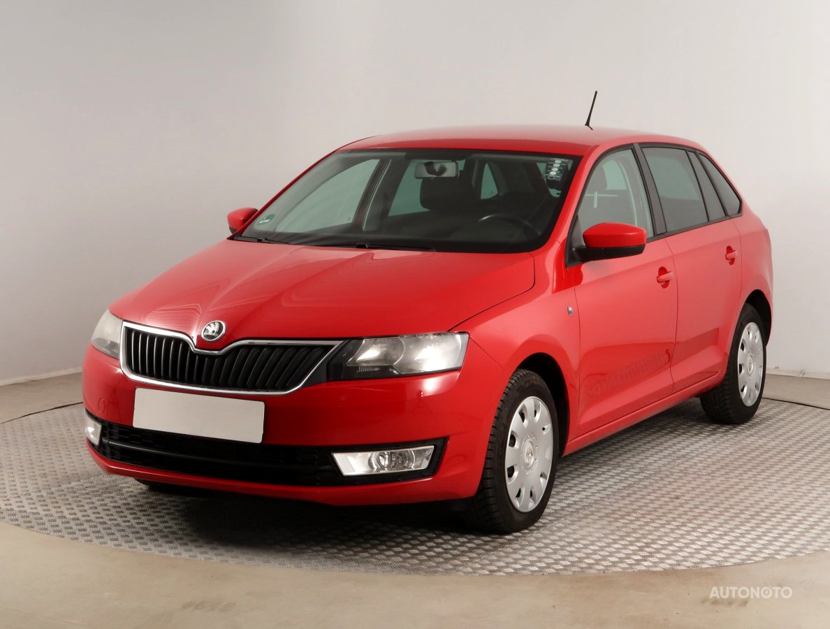 Škoda Rapid Spaceback, 2013 - pohled č. 3
