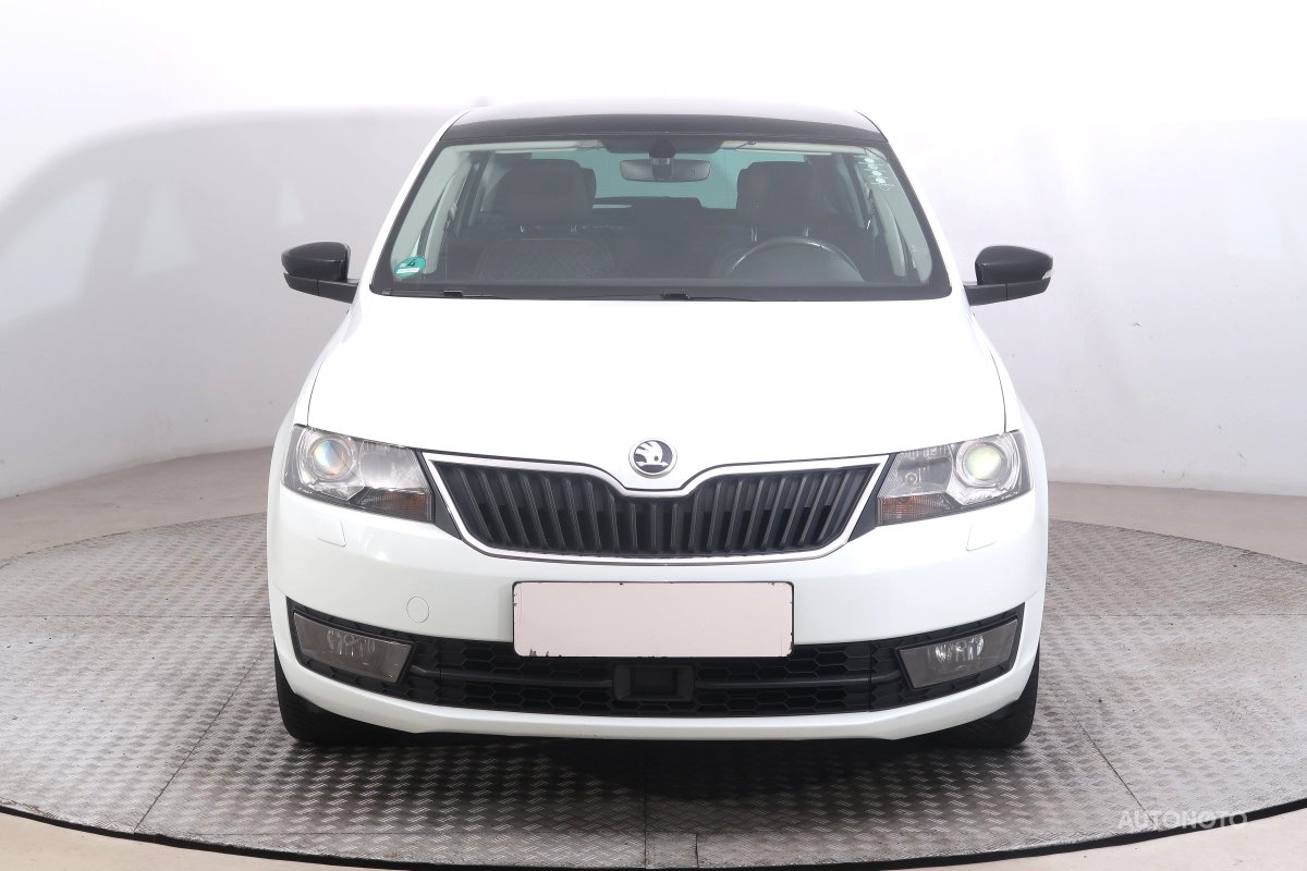 Škoda Rapid Spaceback, 2015 - pohled č. 2