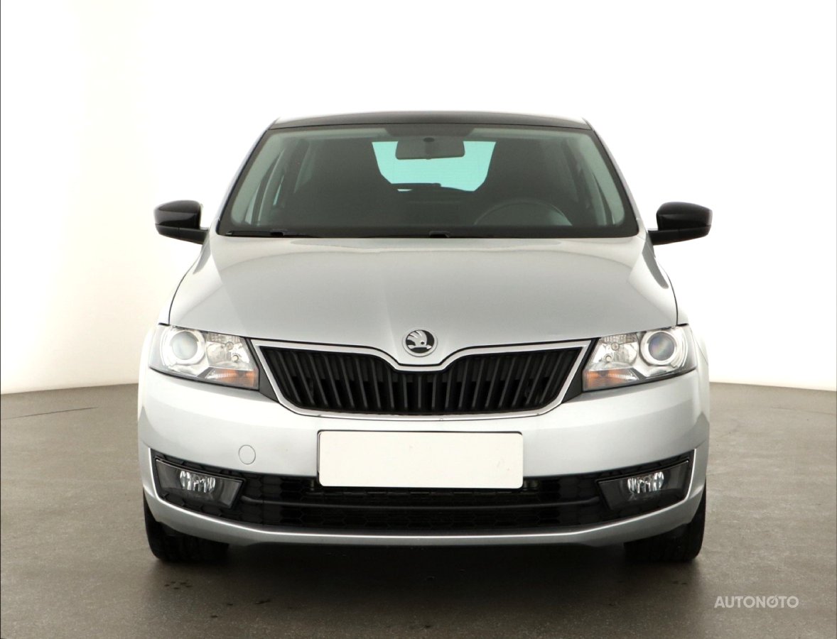 Škoda Rapid Spaceback, 2014 - pohled č. 2