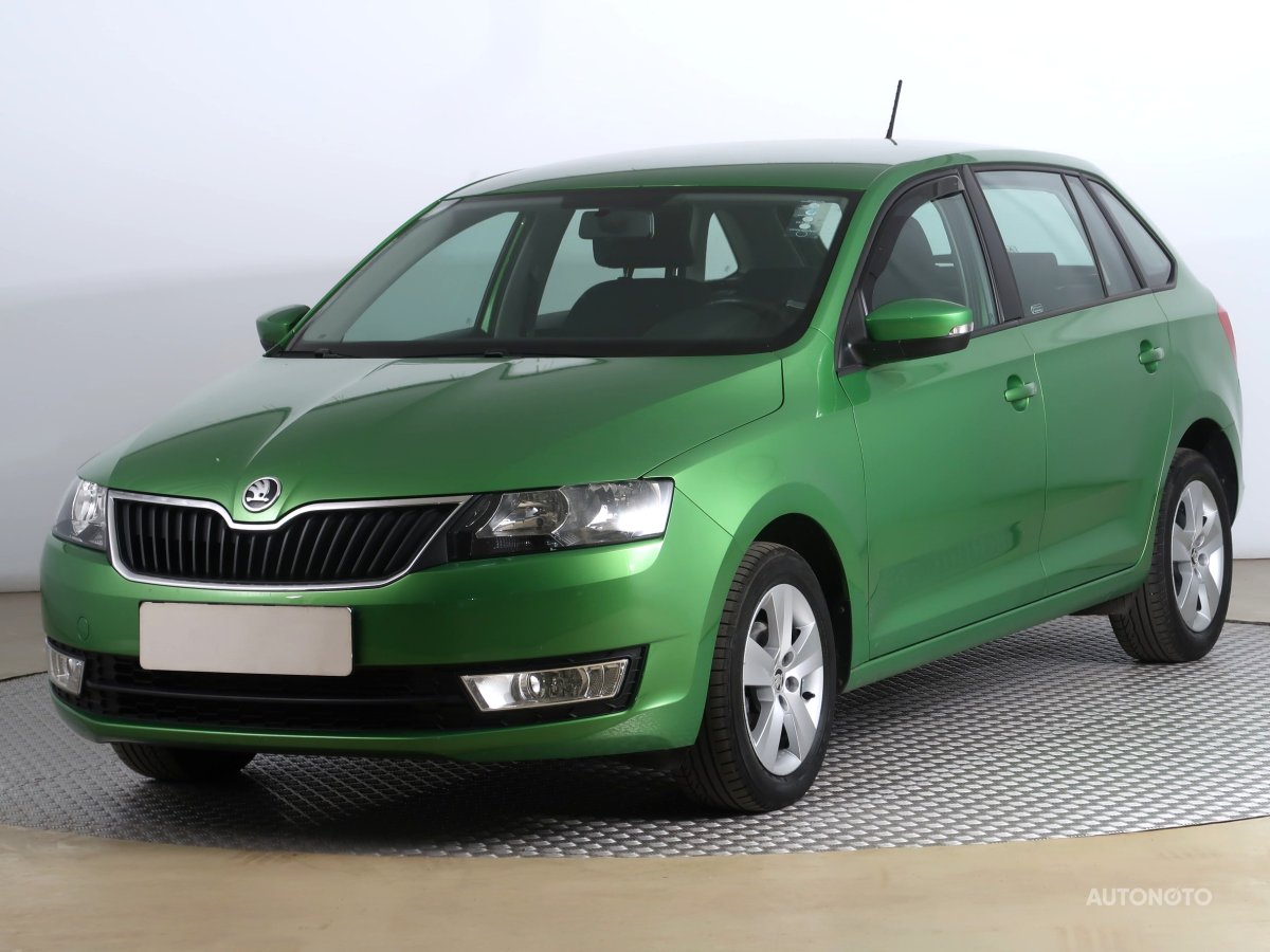 Škoda Rapid Spaceback, 2016 - pohled č. 3