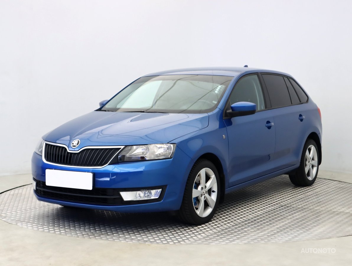 Škoda Rapid Spaceback, 2015 - pohled č. 3