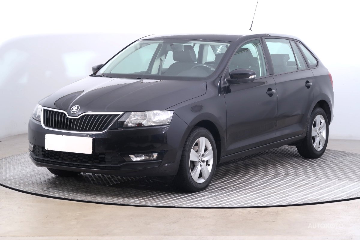 Škoda Rapid Spaceback, 2018 - pohled č. 3