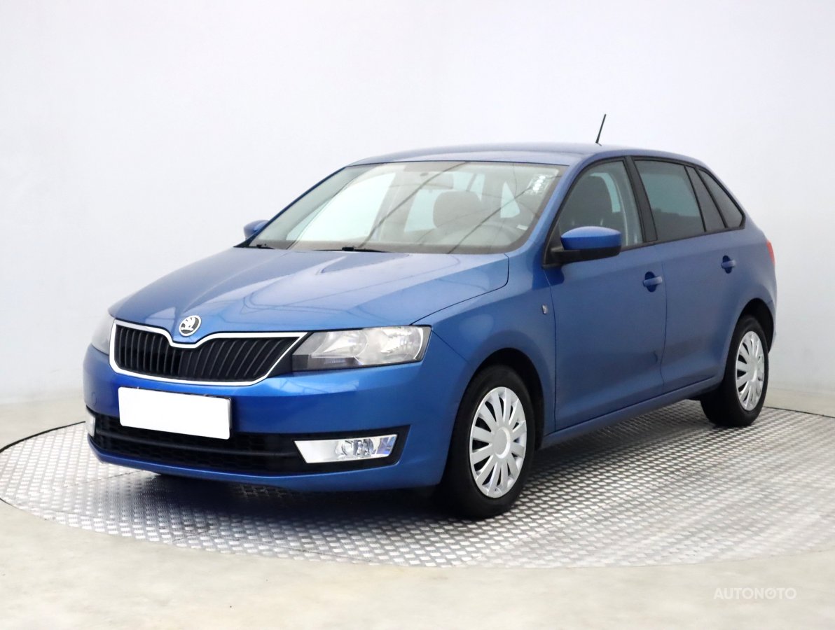 Škoda Rapid Spaceback, 2014 - pohled č. 3