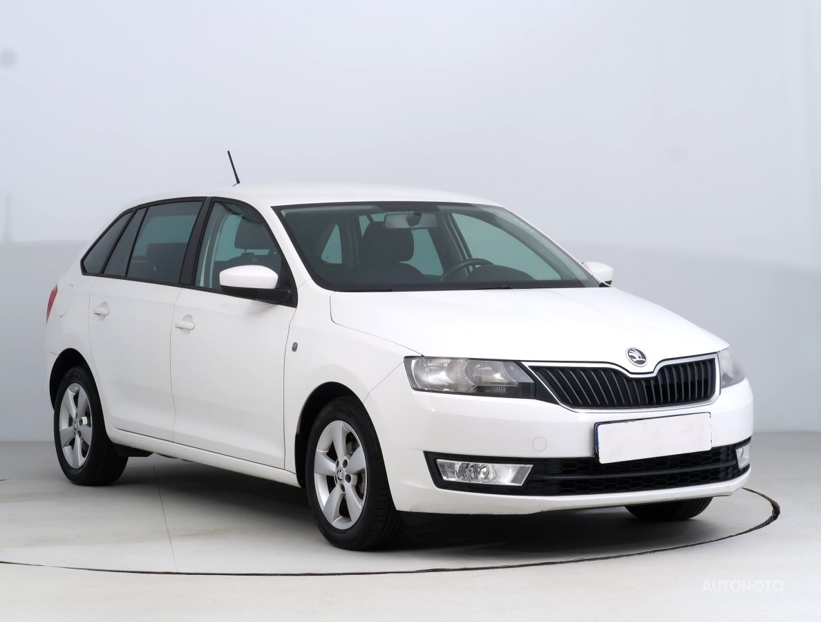 Škoda Rapid Spaceback, 2014 - celkový pohled