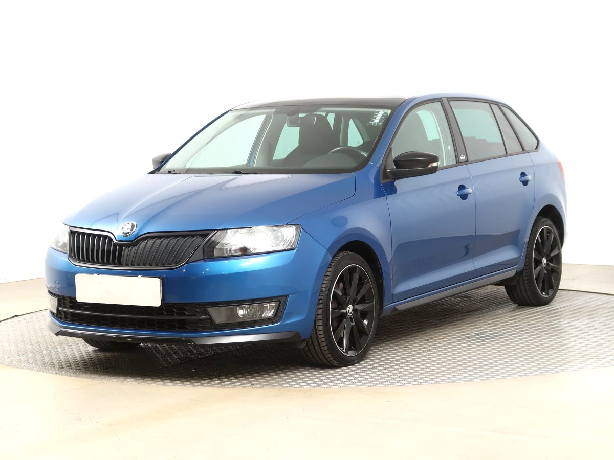 Škoda Rapid Spaceback, 2015 - pohled č. 3