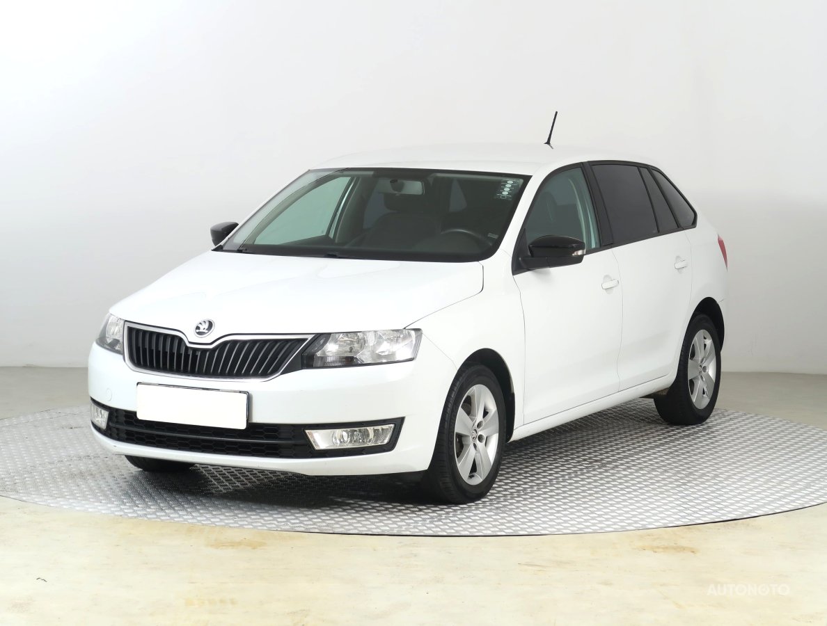 Škoda Rapid Spaceback, 2016 - pohled č. 3
