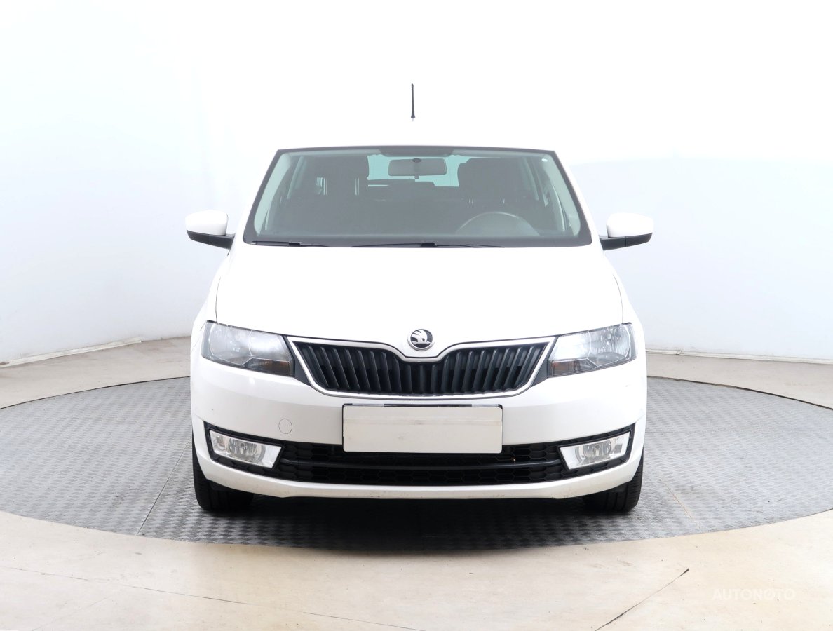 Škoda Rapid Spaceback, 2014 - pohled č. 2