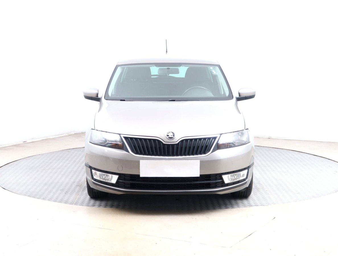 Škoda Rapid Spaceback, 2015 - pohled č. 2