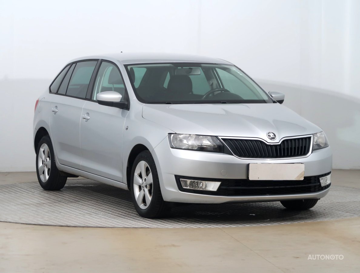 Škoda Rapid Spaceback, 2014 - celkový pohled
