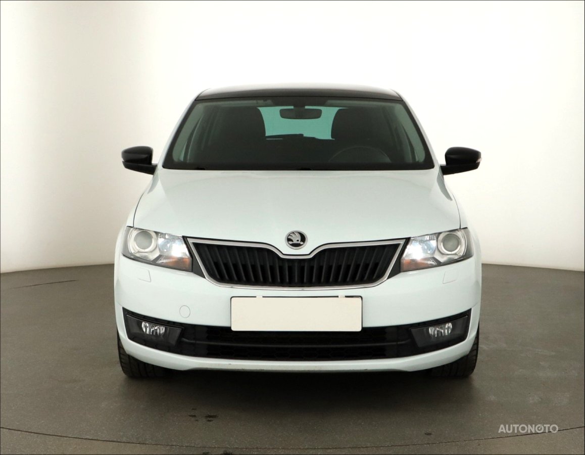 Škoda Rapid Spaceback, 2015 - pohled č. 2