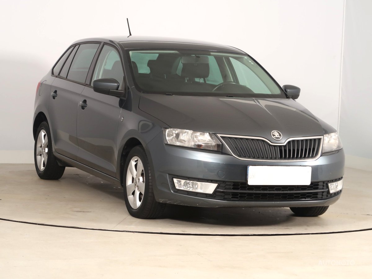 Škoda Rapid Spaceback, 2014 - celkový pohled