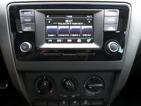 Škoda Rapid Spaceback, 2016 - pohled č. 13