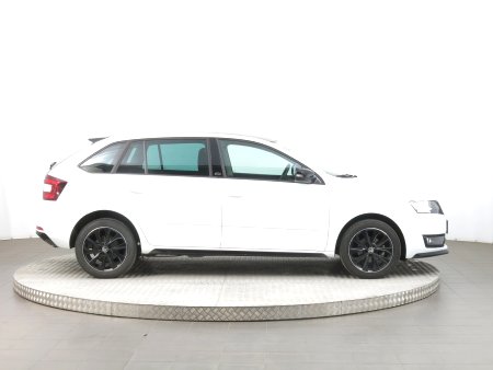 Škoda Rapid Spaceback, 2016 - pohled č. 8