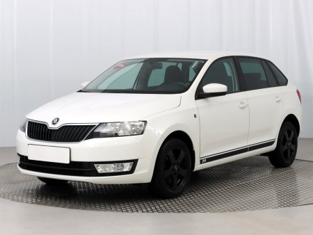 Škoda Rapid Spaceback, 2014 - pohled č. 3