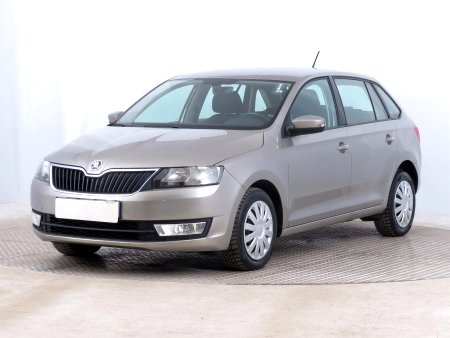 Škoda Rapid Spaceback, 2016 - pohled č. 3