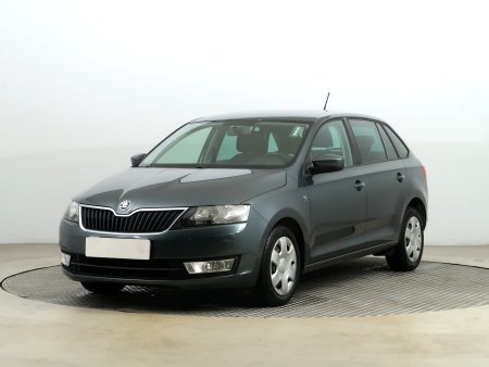 Škoda Rapid Spaceback, 2014 - pohled č. 3
