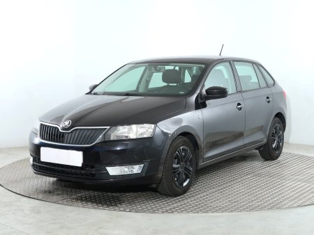 Škoda Rapid Spaceback, 2013 - pohled č. 3