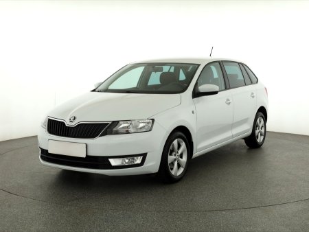 Škoda Rapid Spaceback, 2015 - pohled č. 3