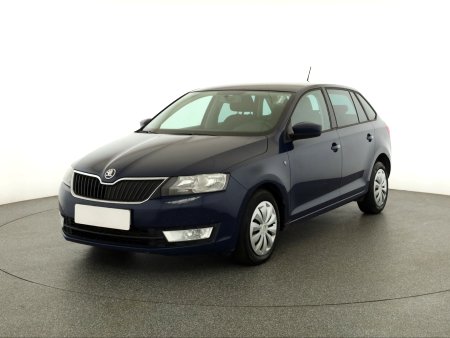Škoda Rapid Spaceback, 2013 - pohled č. 3