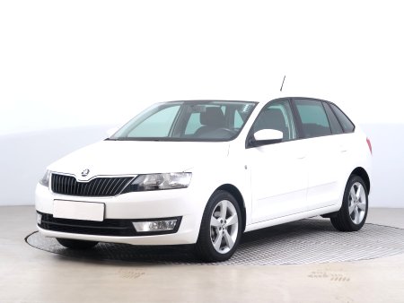 Škoda Rapid Spaceback, 2015 - pohled č. 3