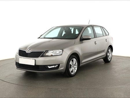Škoda Rapid Spaceback, 2018 - pohled č. 3