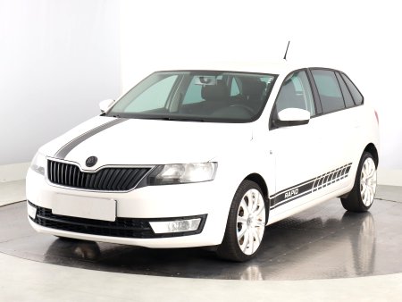 Škoda Rapid Spaceback, 2014 - pohled č. 3