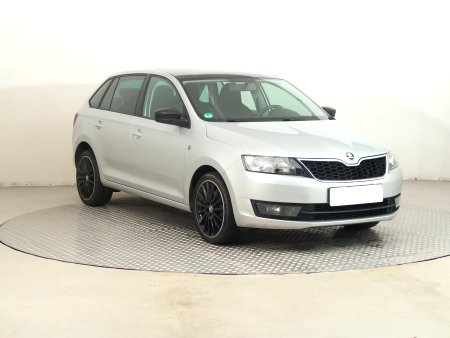 Škoda Rapid Spaceback 1.6 TDI,2014,Navigace,Xenony,Panorama