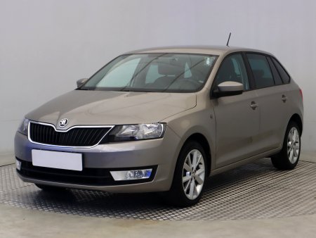 Škoda Rapid Spaceback, 2014 - pohled č. 3