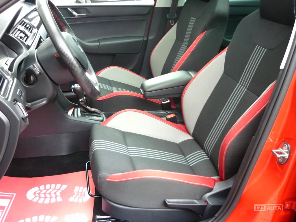 Škoda Rapid, 2015 - pohled č. 6