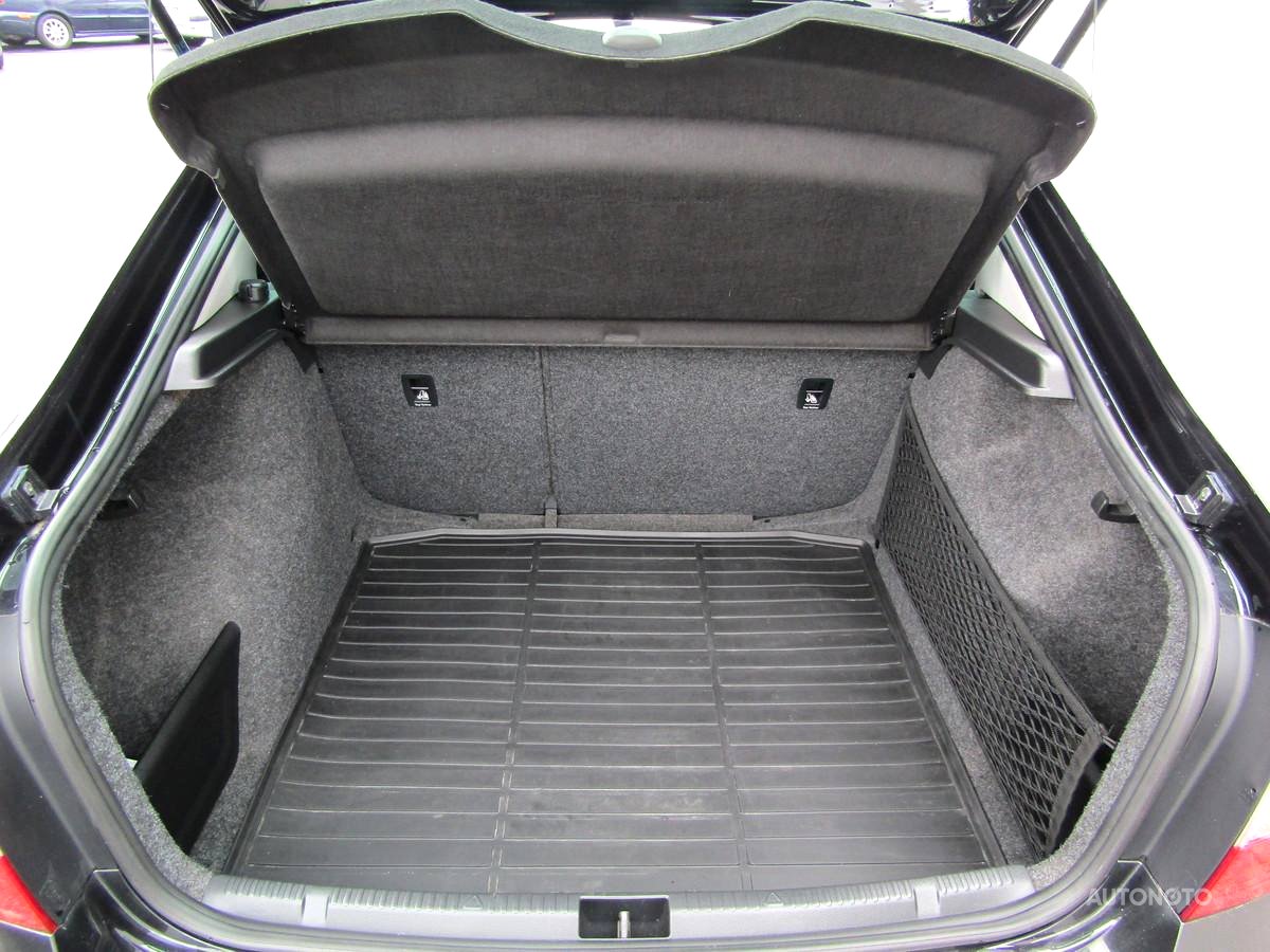 Škoda Rapid, 2013 - pohled č. 10