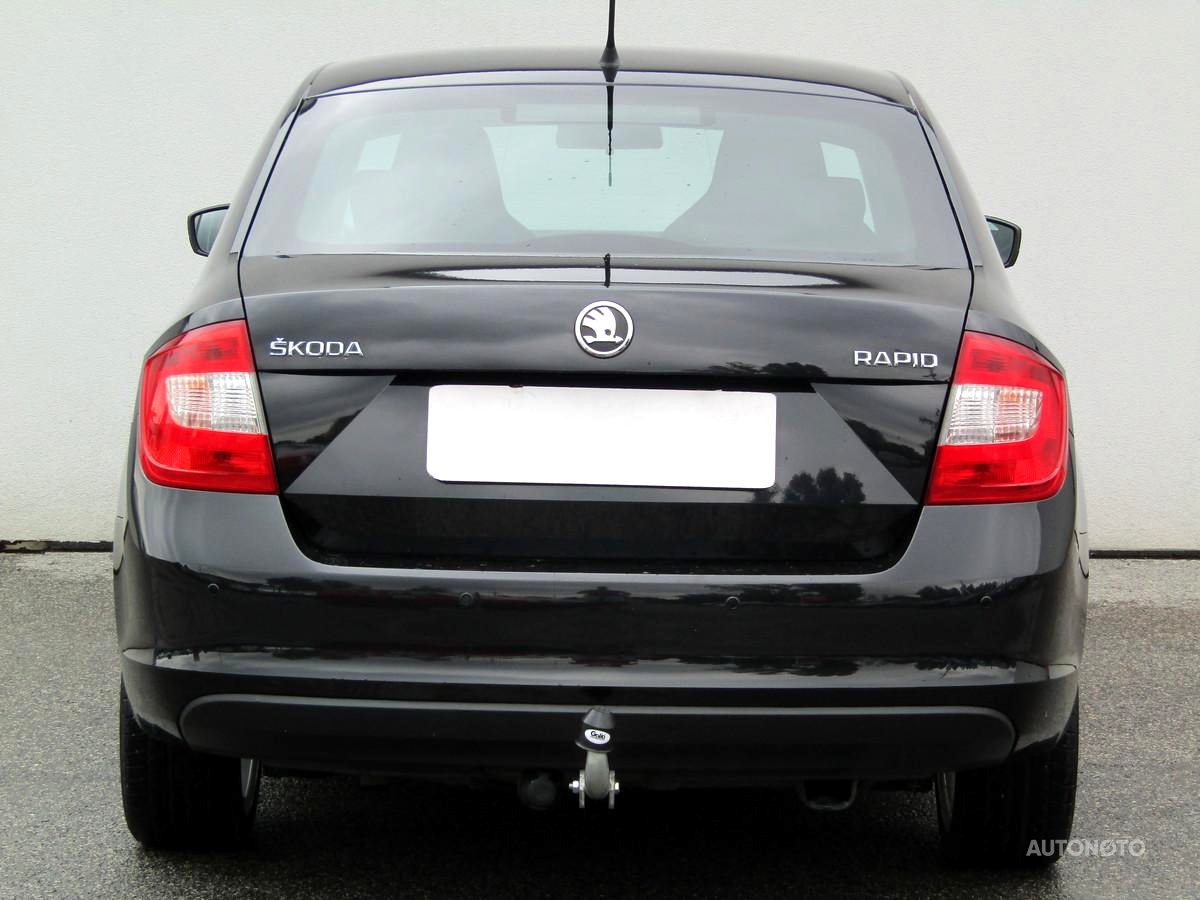 Škoda Rapid, 2013 - pohled č. 6