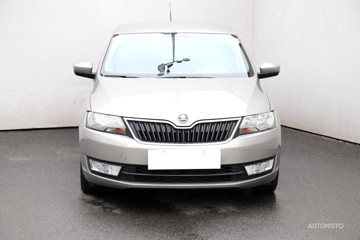 Škoda Rapid, 2013 - pohled č. 2