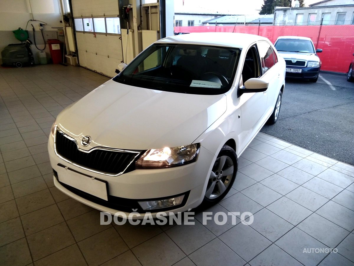 Škoda Rapid, 2013 - pohled č. 3
