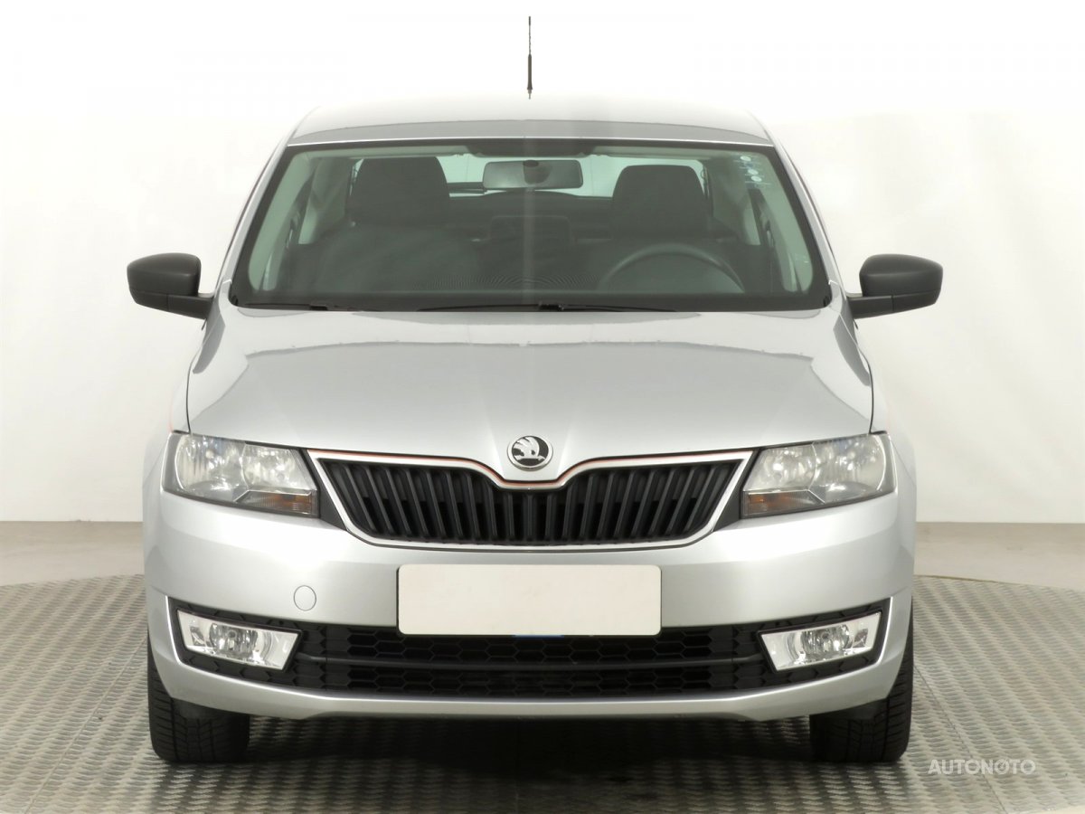 Škoda Rapid, 2012 - pohled č. 2