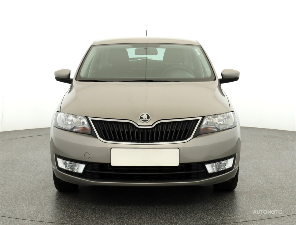 Škoda Rapid, 2013 - pohled č. 2