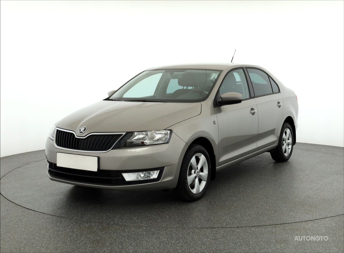 Škoda Rapid, 2013 - pohled č. 3