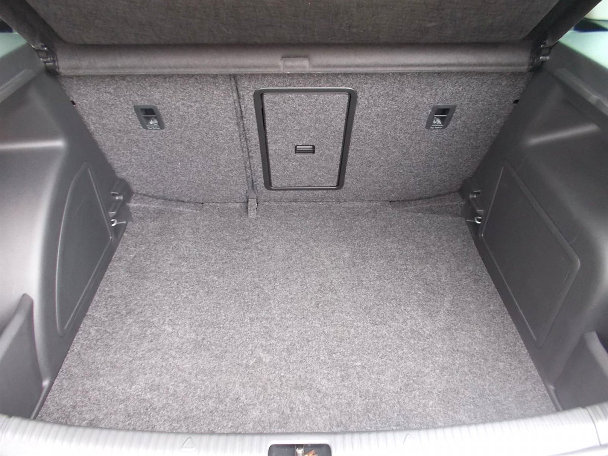 Škoda Rapid, 2016 - pohled č. 15