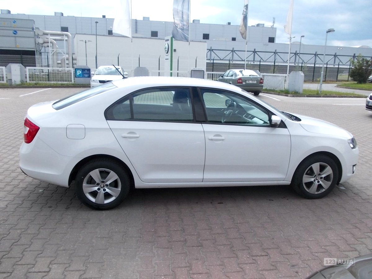 Škoda Rapid, 2016 - pohled č. 4