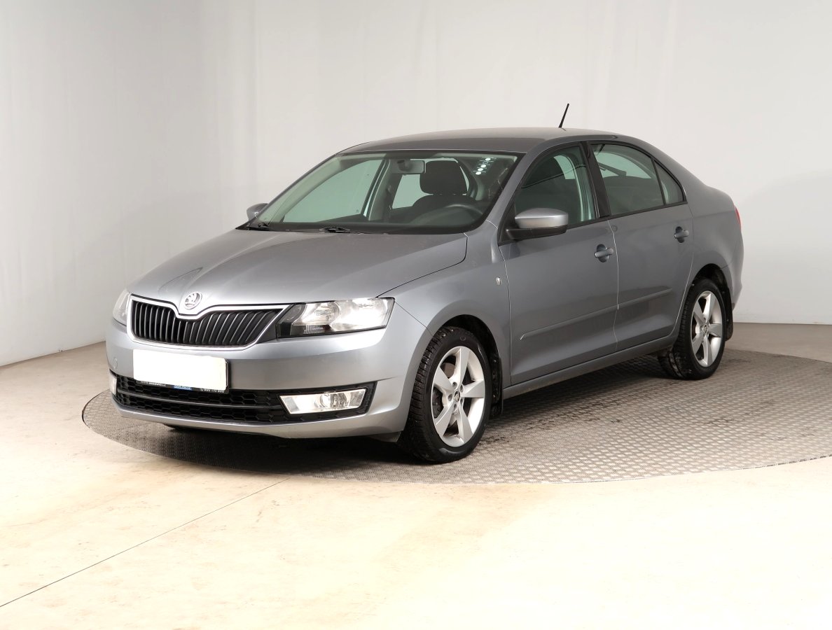 Škoda Rapid, 2013 - pohled č. 3