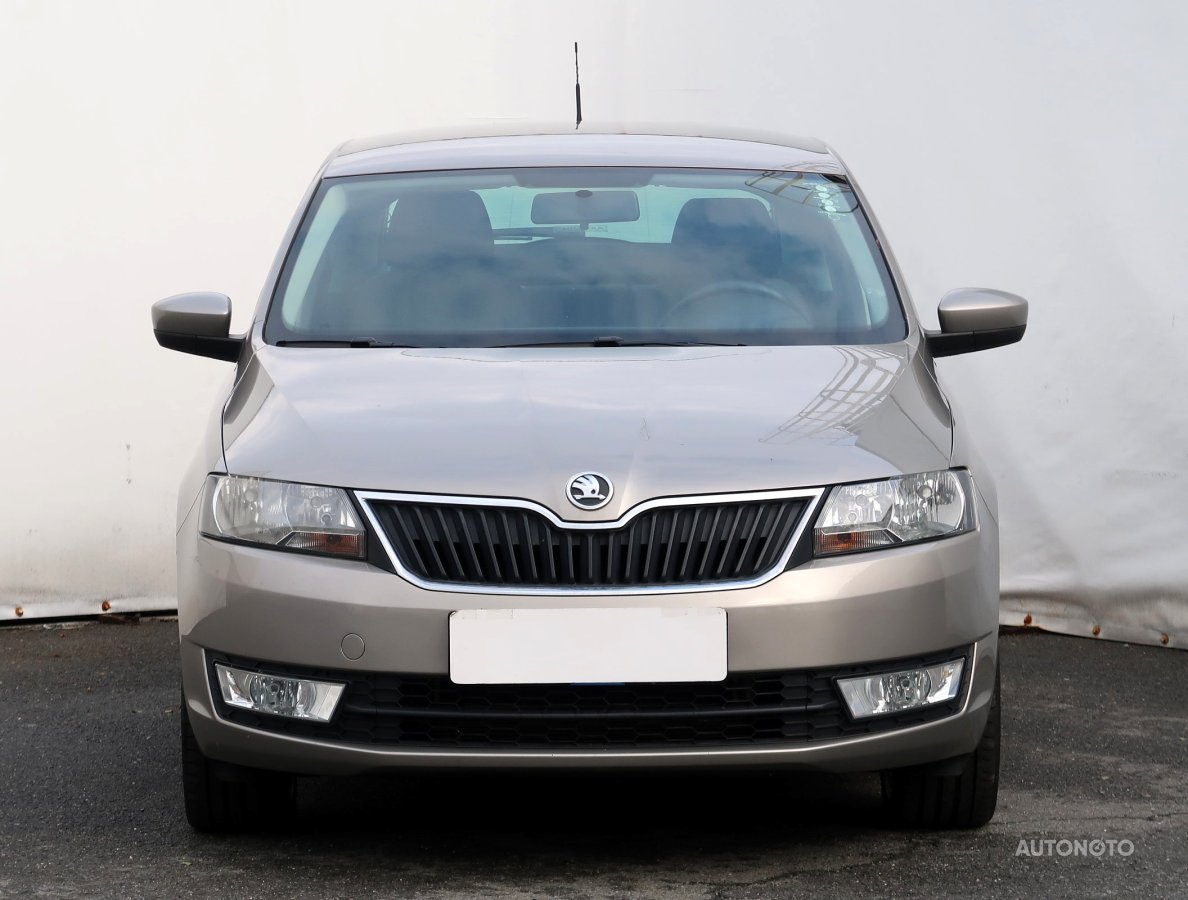 Škoda Rapid, 2013 - pohled č. 2