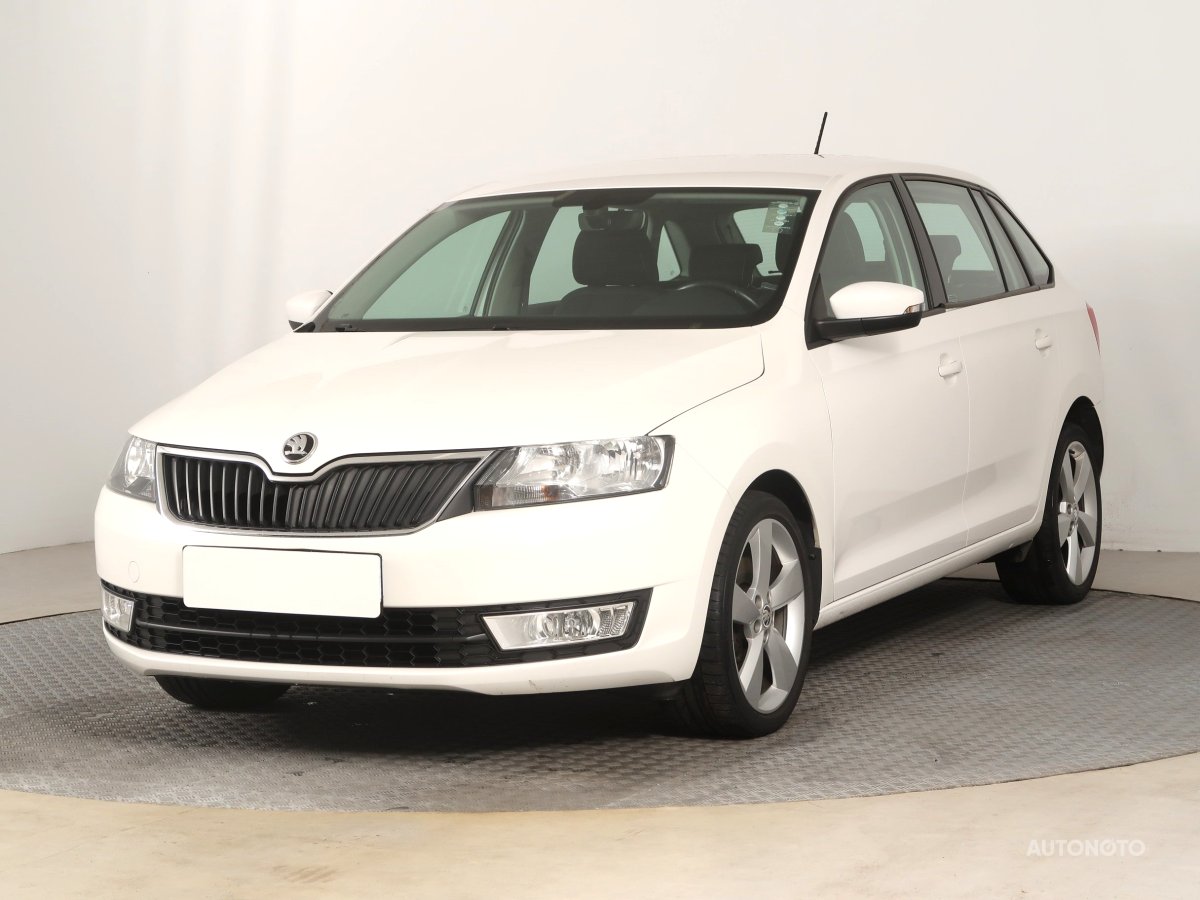 Škoda Rapid Spaceback, 2016 - pohled č. 3