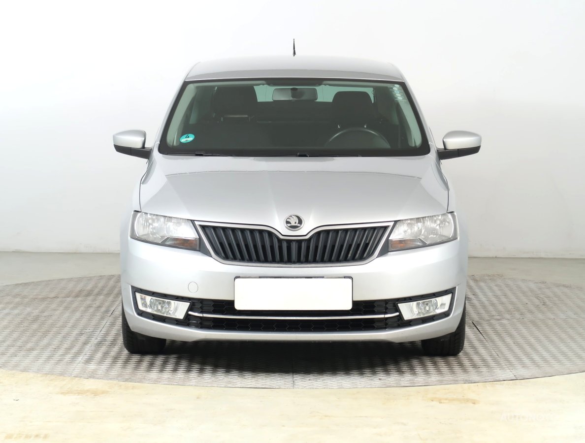 Škoda Rapid, 2013 - pohled č. 2