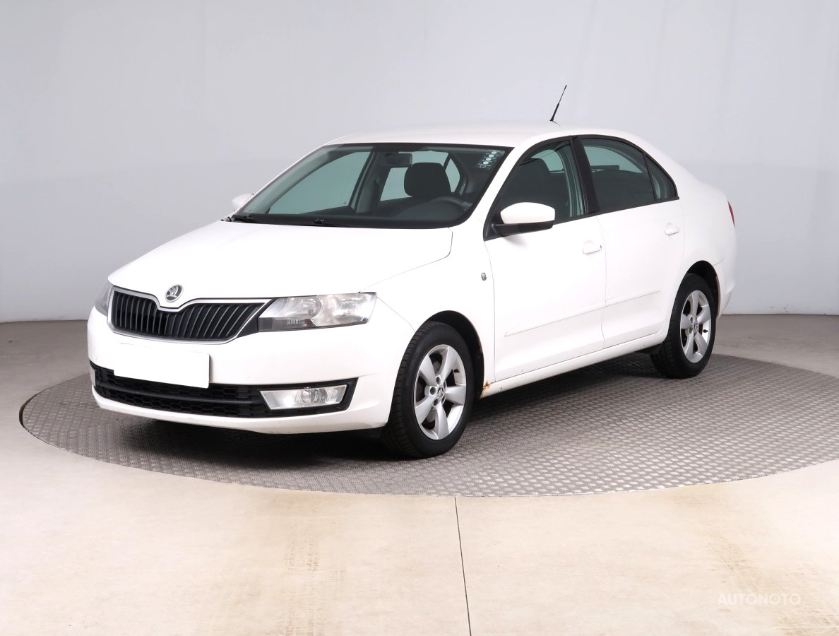 Škoda Rapid, 2013 - pohled č. 3